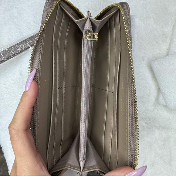 Badgley Mischka Long Taupe Wallet with Phone Pocket & Wrislet - Picture 5 of 8